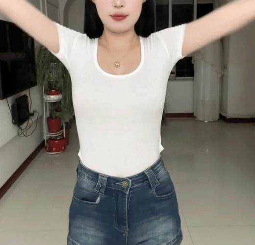 所有女生疯抢🔥【幸棉同款无痕粉底液内衣】真隐形！真不透！真百搭🥰大胸不勒，小胸平地起高楼❗官旗💰139元/件！限时69得 商品图5