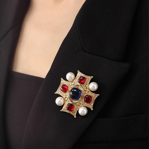 【新品上新】大英博物馆联名系列 | 拜占庭国王胸针 商品图1