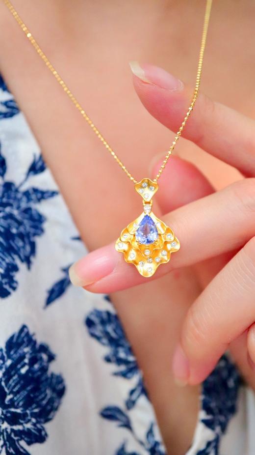 1.05ct 蓝宝石吊坠 商品图8