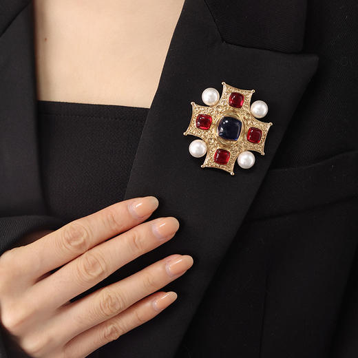 【新品上新】大英博物馆联名系列 | 拜占庭国王胸针 商品图2