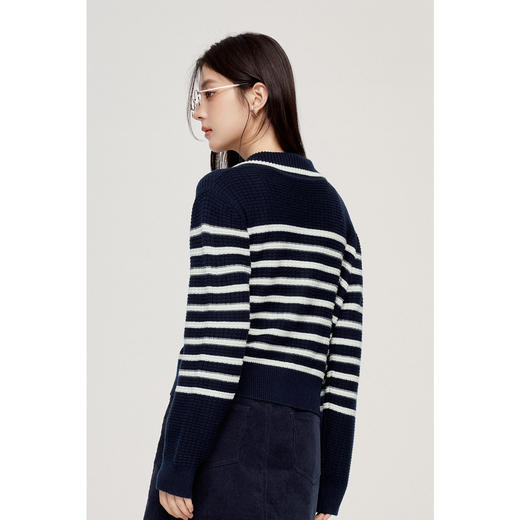 【严选】诗凡黎留白感条纹翻领针织开衫2024秋新款宽松洋气肌理感上衣外套SF8131251 商品图4