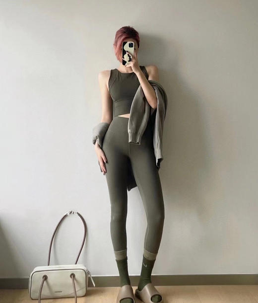 答应我yi定要买！今年爆火的NK拼接袜真的巨百搭 情侣款！ 商品图8