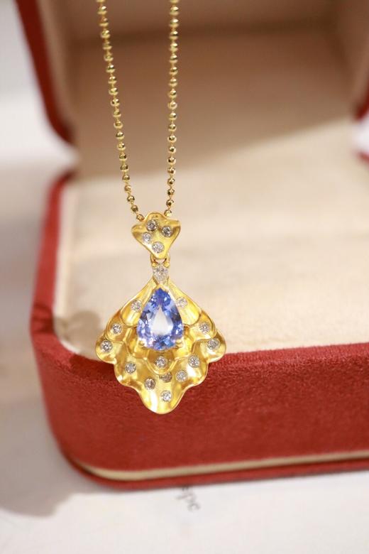 1.05ct 蓝宝石吊坠 商品图5