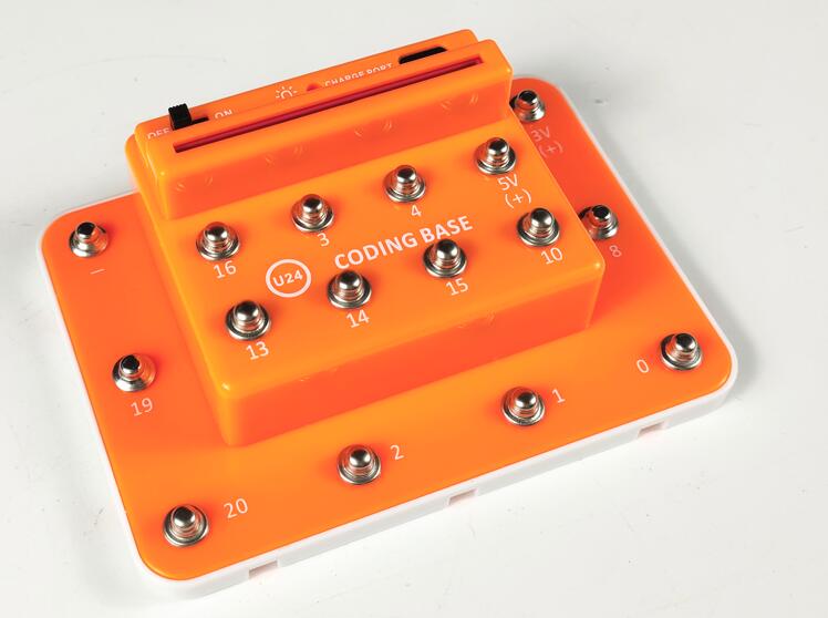 U24带电池编程底座