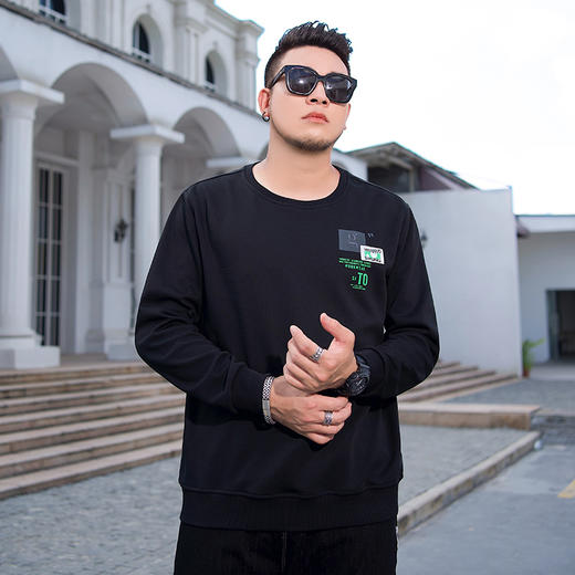 【新款DMH】大依优型大码男装圆领卫衣简约宽松上衣男士胖子打底衫300斤 商品图3