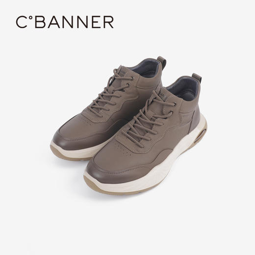 千百度男鞋轻便真皮时尚休闲鞋春季百搭户外防滑增高运动鞋A24575101 商品图3