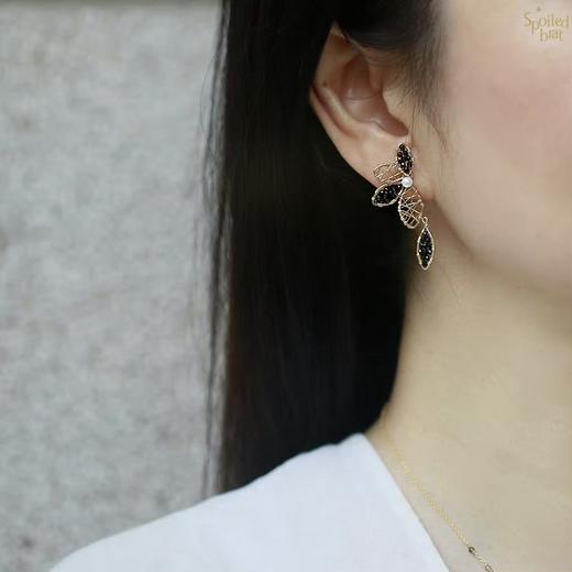 SpoiledBrat Jewelry花卉系列 | 不对称耳钉 商品图3