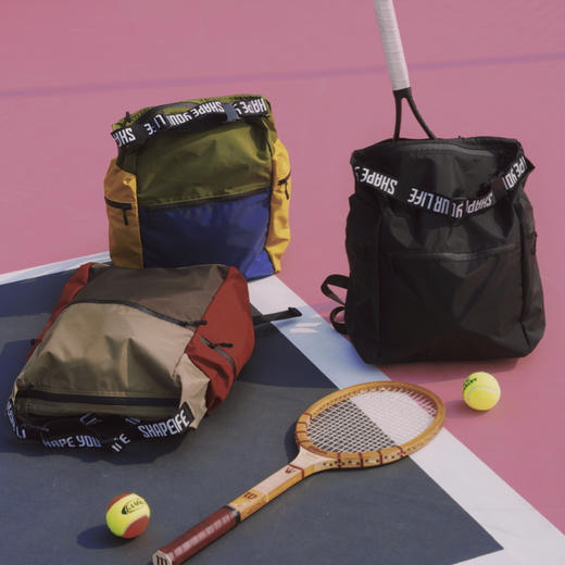 【趁早文创】趁早多功能防水双肩包通勤电脑包干湿分离徒步健身包网球包两用 商品图4