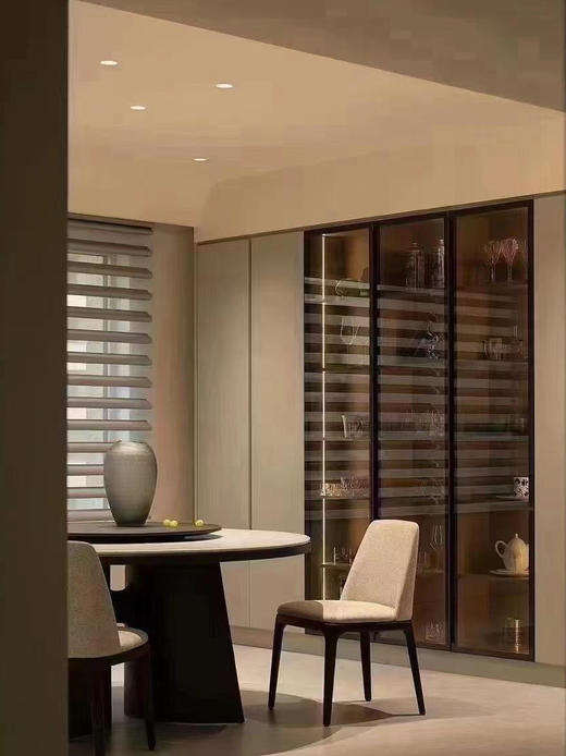 贝壳 餐椅 | 皮布面料可选，详询客服 商品图1