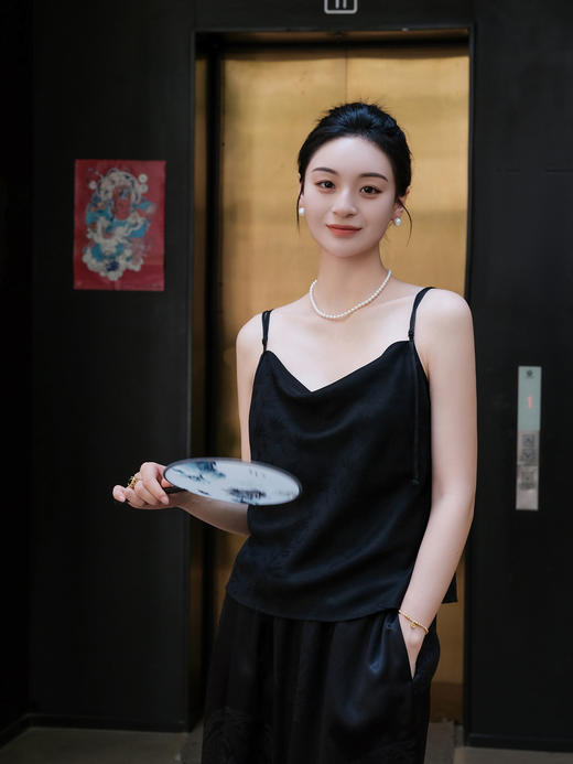 盛唐牡丹 |香云纱文竹纹吊带上衣 商品图0
