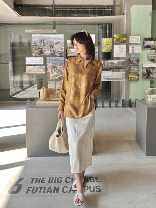 【包邮发顺丰】54742 洛诗琳夏季新款美拉德色系山水秘境真丝套头式衬衫 KDN0528 商品图2