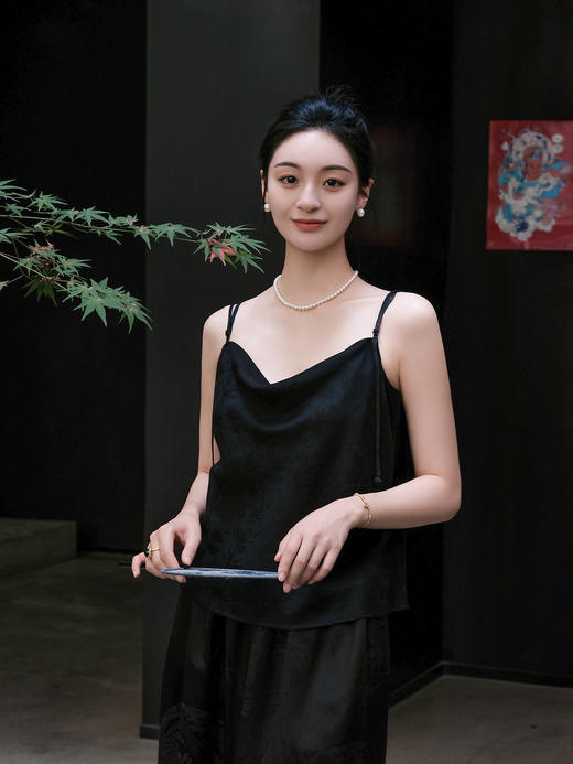 盛唐牡丹 |香云纱文竹纹吊带上衣 商品图4