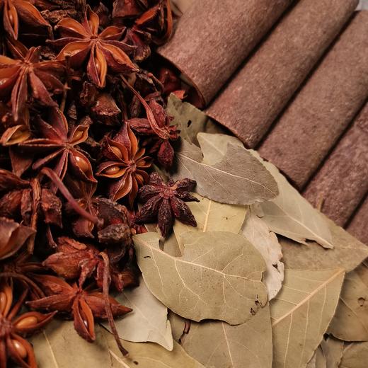 健康厨房好大料！【无硫八角桂皮香叶组合】农户自然晾晒  厨房必备香辛料 增添芳香 调剂口味 夏天小龙虾 冬天卤味锅香辣锅 通通造起来~ 商品图1