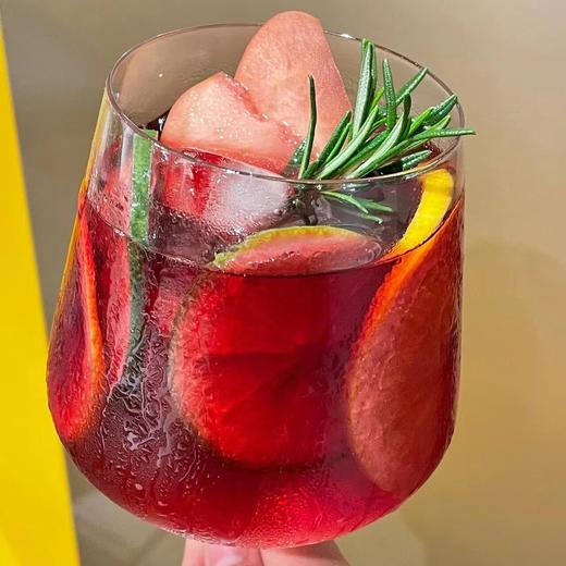 优选丨【红酒黄天鹅】露仙格 黄天鹅干红葡萄酒   6瓶/箱  187ml/瓶小支装 赤霞珠  美乐 100%全汁干红；智利进口，丰盛口感，尊贵典范 红酒 商品图4