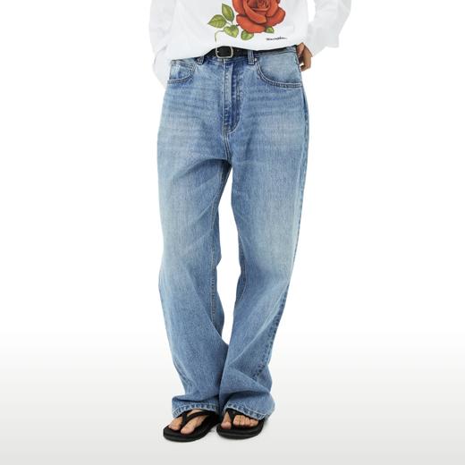 WassupHouse冰蓝洗水微喇牛仔裤 商品图3