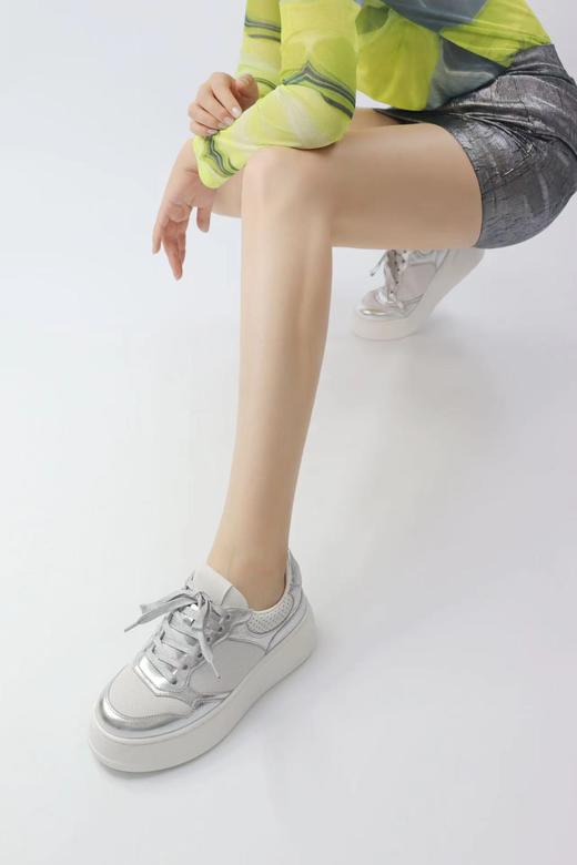 【云粉节】BF楼MM24年秋银色厚底板鞋货号MW243064-SV吊牌价1299 商品图0