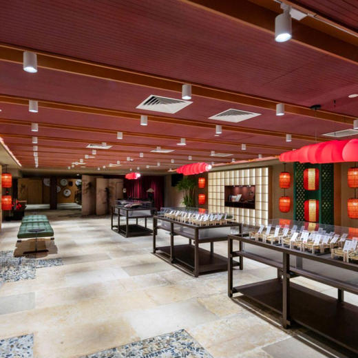 1晚/2晚【北京世园悦沁酒店（原世园汤泉酒店）】周末限量不加价！元旦/寒假/春节可用！入住精选私汤客房，享下午茶/家庭晚餐，畅玩招牌水系心动汤泉/奇巴布乐园，打卡世园度假区，京郊泡汤遛娃酒店推荐！ 商品图1