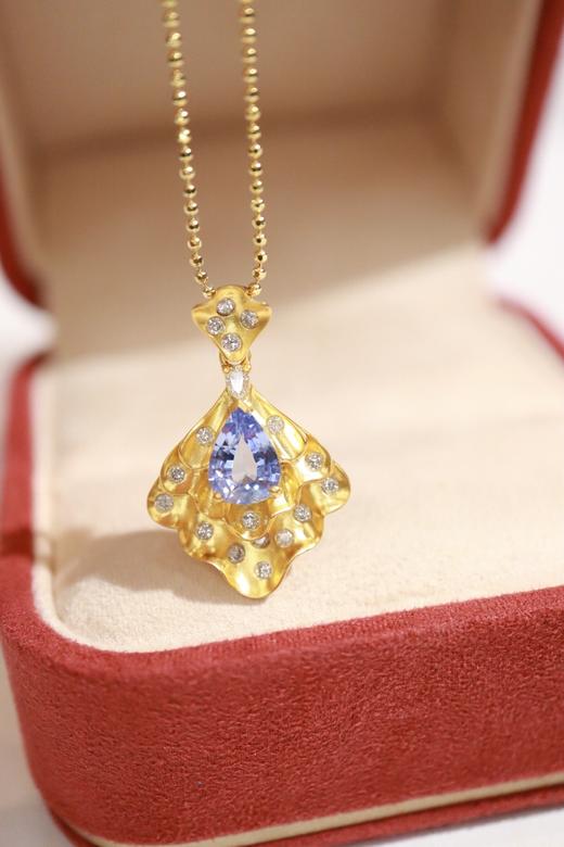 1.05ct 蓝宝石吊坠 商品图2