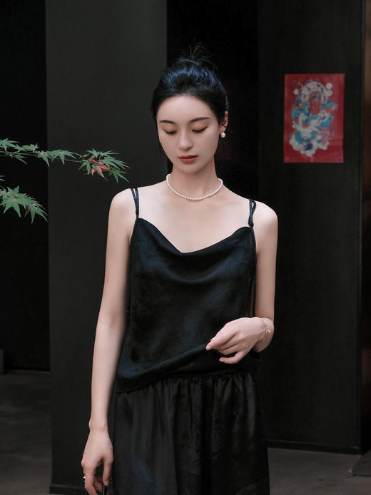 盛唐牡丹 |香云纱文竹纹吊带上衣 商品图5