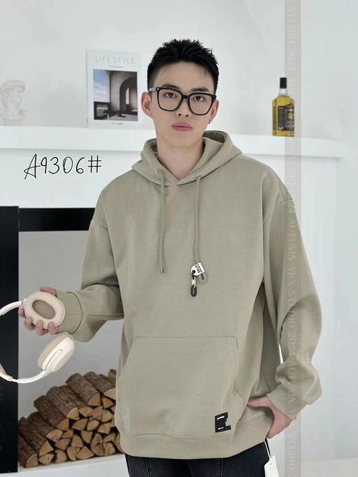 壹卡尼帽领卫衣9306 商品图0