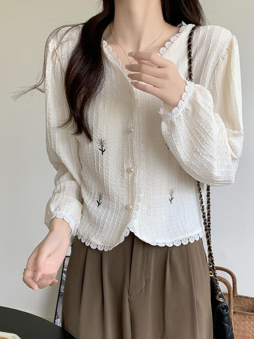 【V领短款长袖刺绣花朵小开衫】秋季韩系减龄百搭宽松显瘦小个子上衣 商品图1