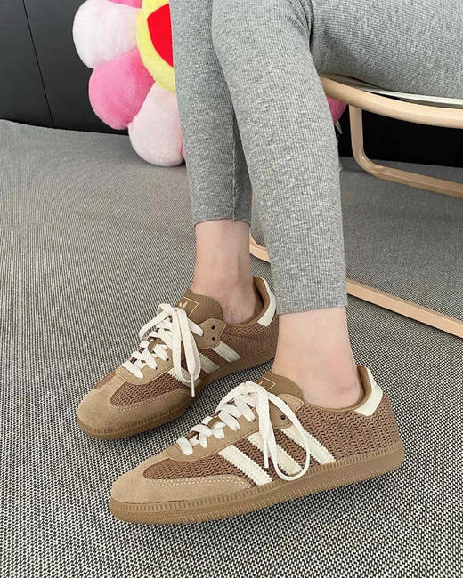 现货 THS 8.17-无 阿迪家 情侣款  Samba夏季复古休闲板鞋 透气网眼鞋 2色 QZ089 商品图3