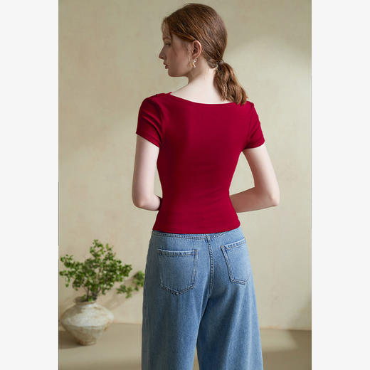 【限时折扣】慵懒感基础款短袖T恤女通勤风荡领一字肩两穿上衣V0050554 商品图9