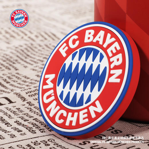 【官方正版】拜仁慕尼黑足球俱乐部｜队徽磁吸冰箱贴球迷啤酒开瓶器 商品图1