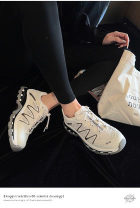 🔥某宝💰276+【意大利凯撒KAISER轻便户外厚底机能跑步登山鞋子】3色可选❗️ 简约又充满个性的ootd轻松打造！不仅是专业的户外鞋，更是非常适合日常出行~ 还是明星同款！