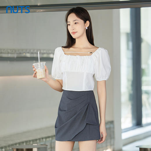 NUTS白衬衫设计感方领薄透短袖上衣女新款夏季424011076 商品图1