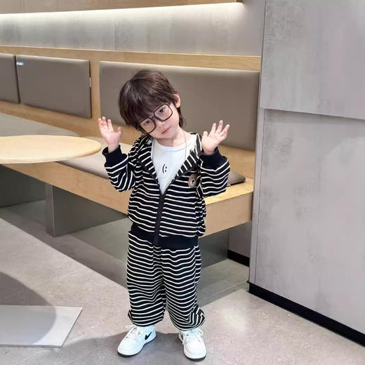 【网红休闲连帽时髦两件套】儿童外套套装童装小童男童女童秋季条纹时尚洋气 商品图2