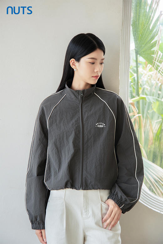 NUTS2023秋季新款美式时尚百搭气质宽松短外套女4380411A1 商品图5