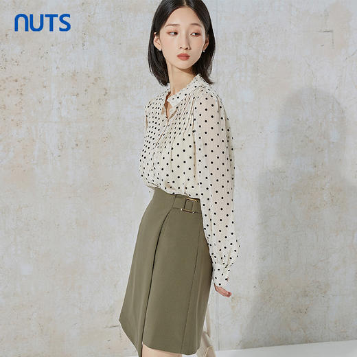 NUTS秋季新款时尚气质通勤风波点长袖衬衫女231013075B 商品图0