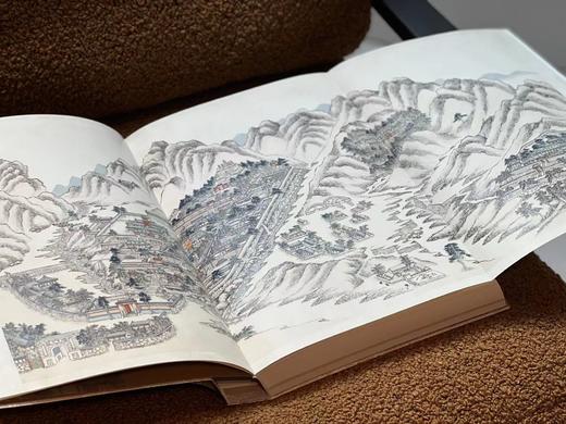 重磅推荐：《寻山·问水·游胜》
 
《寻山·问水·游胜：中国国家图书馆藏山川名胜舆图集珍》，饶权李孝聪 主编，小8开、近1000页、空背软精装、特种纸、350dpi印刷，上海书画出版社2024年8月一 商品图14