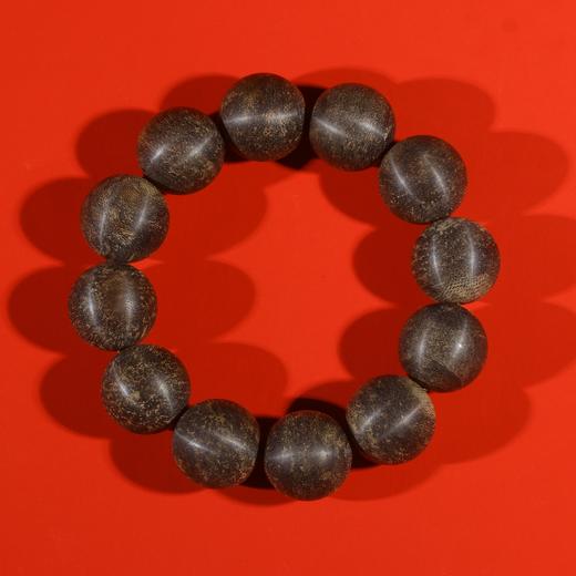 BC.QS8.14-11   达拉干沉水《手串》  61.15g 商品图0