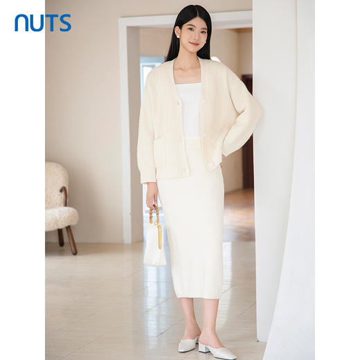 NUTS2023秋季新款纯色仙女a字气质半身裙女高腰显瘦长款4350606A1 商品图2