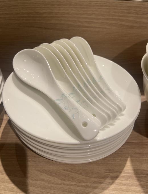 百合花釉中彩10人用50头中餐具 商品图5