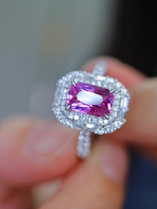 1.59ct 蓝宝石戒指 商品图1