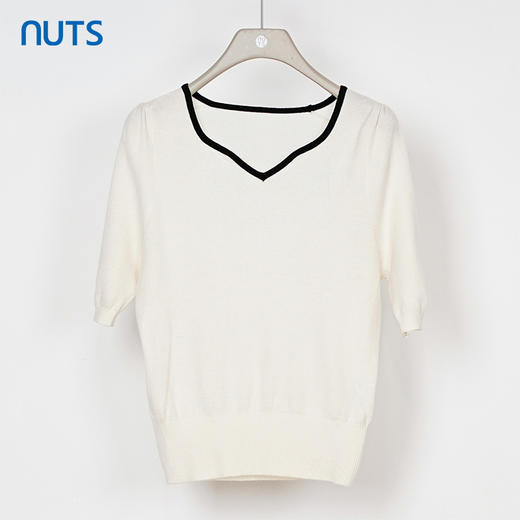 NUTS秋季新款桃心领简约气质毛织套头衫女332053382 商品图0