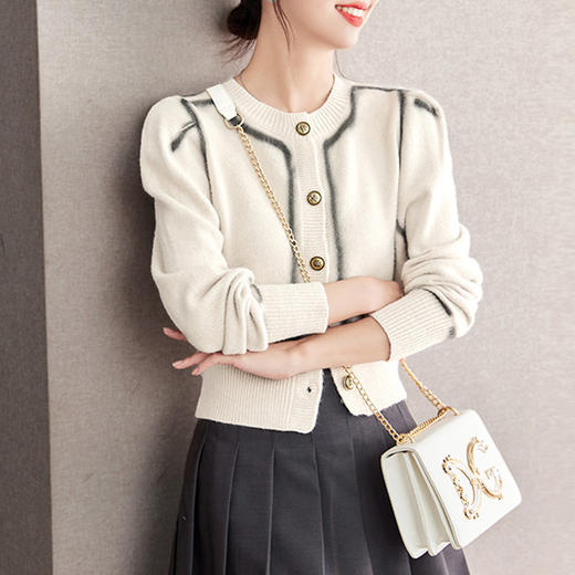 雀说法式长袖软糯针织开衫女装新款设计感小众毛衣外套AL37163 商品图1