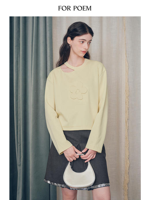 ForPoem 现货 24/FW原创设计露肩凹凸花朵短款长袖卫衣 商品图1