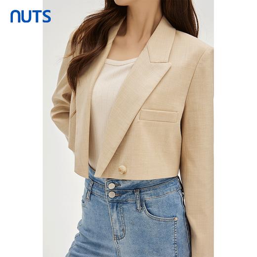 NUTS秋季新款时尚气质通勤风一粒扣设计感短款西装外套332041147 商品图3