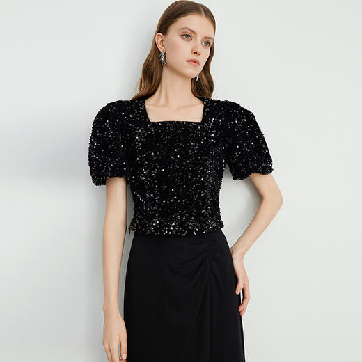 EITIE爱特爱星空亮片黑色显瘦修身短款上衣7613302 商品图3