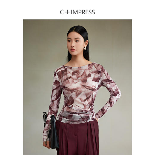 西嘉时髦松弛感|一字微荡领安可拉红抽褶显瘦针织印花上衣 商品图1