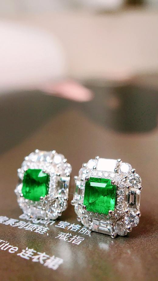 0.75ct 祖母绿耳钉 商品图0