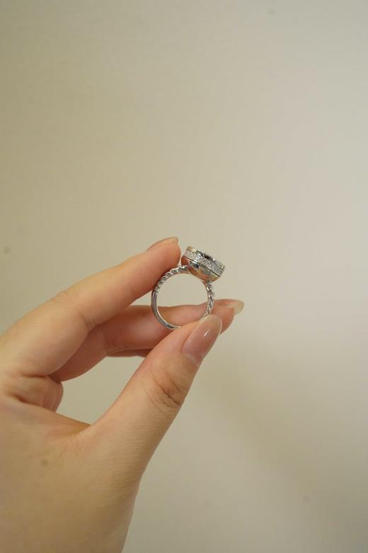 花花艺术客厅 特别定制款 千佛图系列戒指  艺术款千 fo 手工雕刻厚银戒指+tian 然翡翠千手千眼 又见 音戒指💍随时随地可以忆念pu萨与 fo的慈悲、智慧与力量！（戒圈大小可调不挑指围） 商品图10