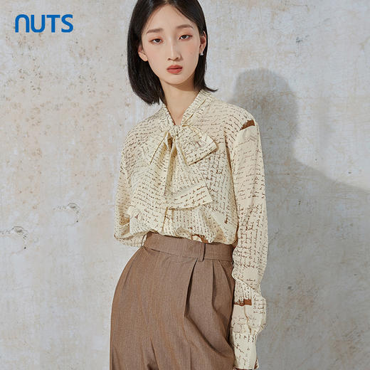 NUTS秋季新款时尚气质设计感复古图案宽松显瘦长袖衬衫231013017B 商品图0