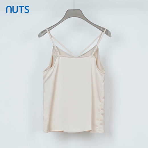 NUTS秋季新款纯色修身显瘦V领美背细肩带吊带背心女331031028 商品图1