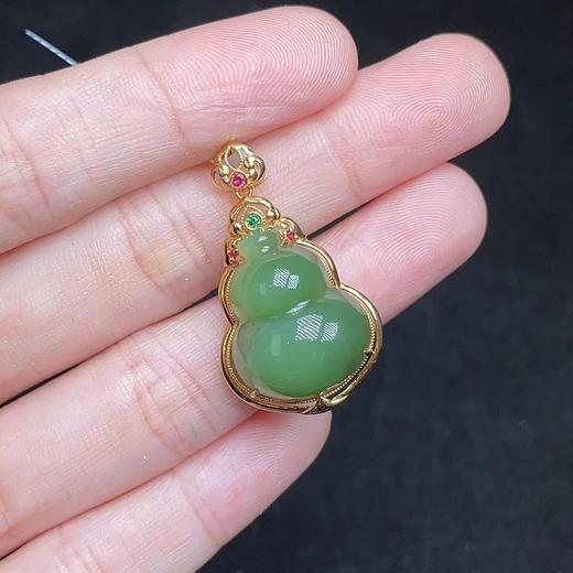 玉美人菲菲HZ#18K碧玉葫芦吊坠约18*30mm 商品图0