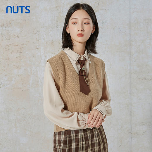 NUTS春秋季新款时尚气质百搭外穿通勤风毛织针织背心女231051036B 商品图2